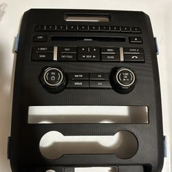 Radio / Cd Set For Truck