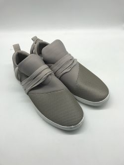 Brash Women's Drea Lace-Up Sneaker