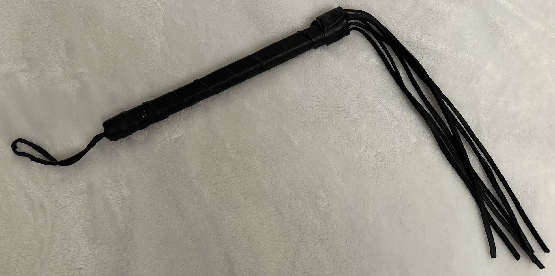 Black Leather Whip 9 Inch Handle