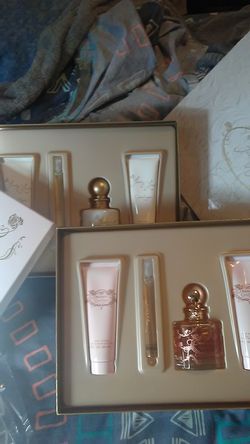 Jessicca Simpson 4 pc gift sets 3.4 oz. $35 each