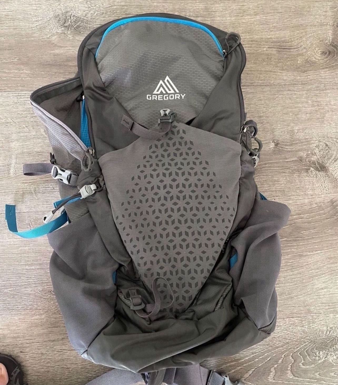 Jade 28 Hiking Backpack