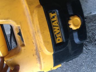 Dewalt Vacuum 18 Volts