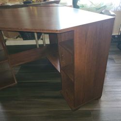 Corner Desk