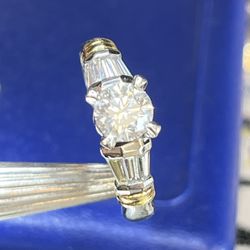Platinum Diamond Ring 
