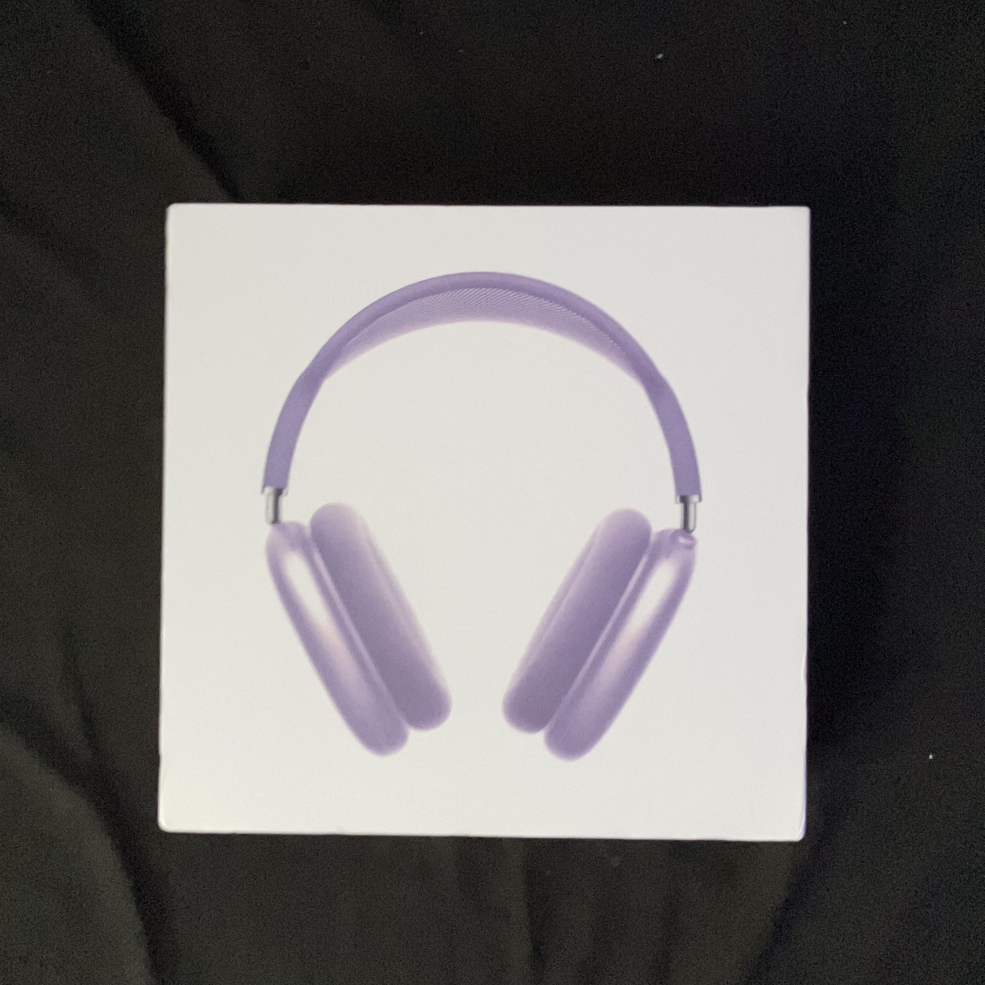 New Apple Airpod Max Purple Lightning