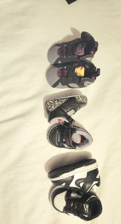 Baby shoes