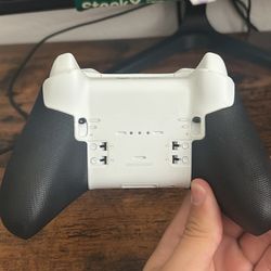 Used Elite Xbox CONTROLLER W paddles