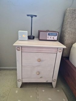 Lounge Chair and Side Table