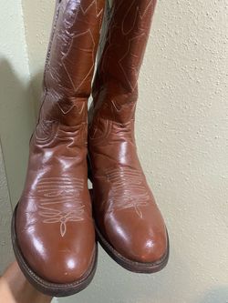 Vintage men’s Crown Boot Company Cowboy Western boots Size 9
