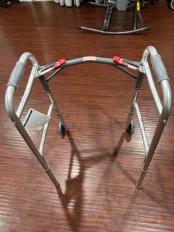 DRIVE Folding Walker
