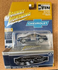 Johnny Lightning 2003 Chevy Monte Carlo Pace Car