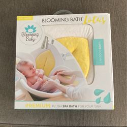 Blooming Bath Lotus Newborn 