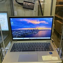 HP EliteBook 840 G8 Notebook laptop  I5 11th Generation @ 2.6 GHZ 8GB RAM  256GB SSD  Windows 11 pro.