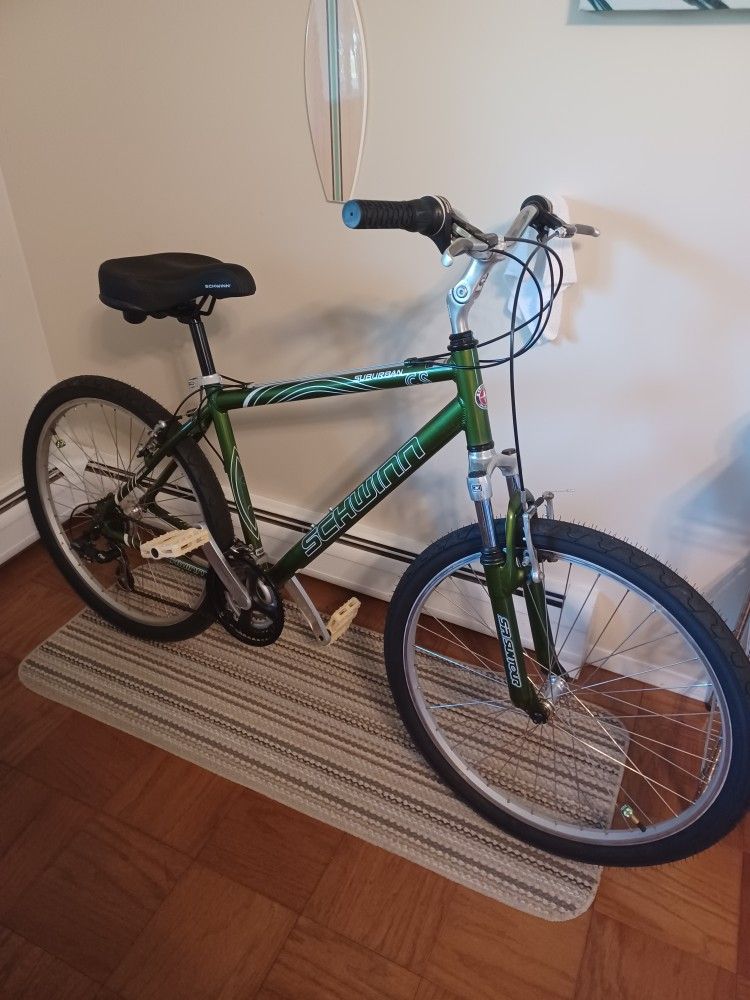 SCHWINN MOUNTAIN BIKE
