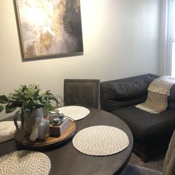 Dinning Table And Chair Set 