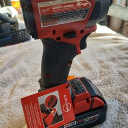 18m Milwaukee Fuel Brushless Impact Drill  And Battery 5.0 Ah New