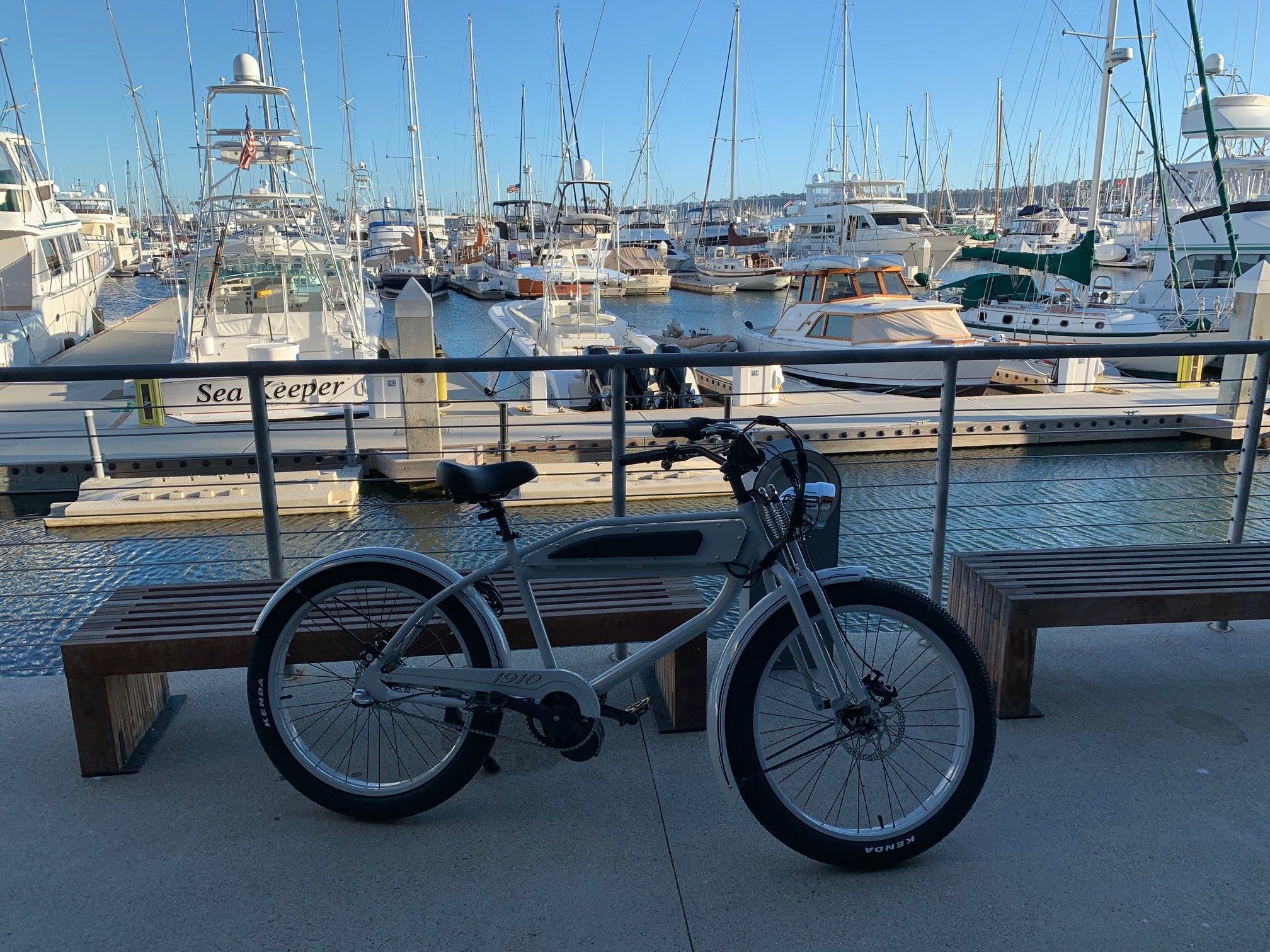 Phantom 1910 Electric Bike