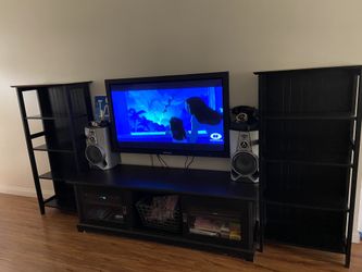 Tv console