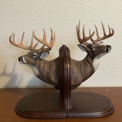 The Danbury Mint stage Deer Bookends Whitetail Buck By Dennis Jones Mint