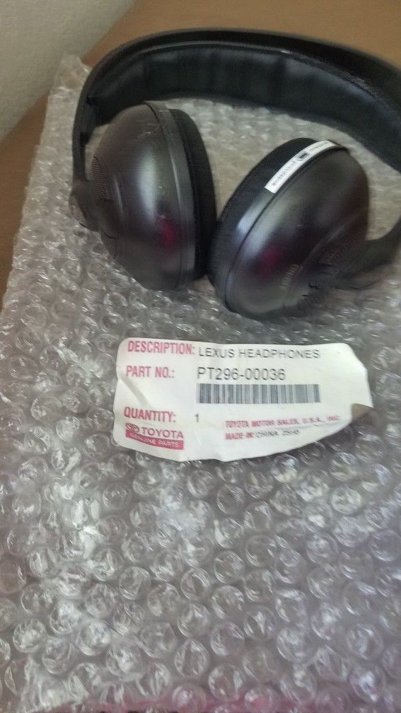 Lexus Headphones