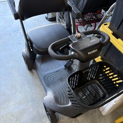 Paiseec Electric scooter