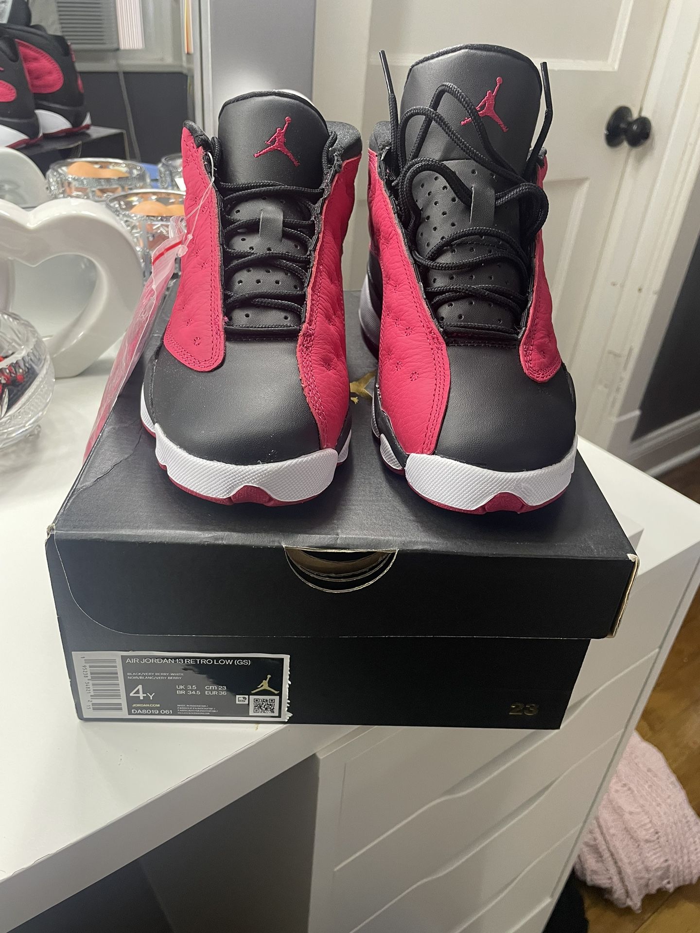 Brand New Jordan 13 Low Very Berry Size Gs