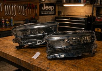 2021-2024 Jeep Grand Cherokee  Left Right (w/o Animation w/o Leveling) Headlamps