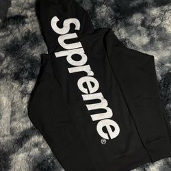 Supreme Hoodies (FITS SMALL)