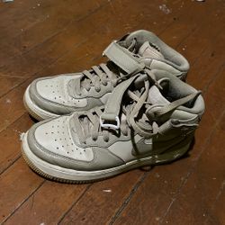 Nike Creams 