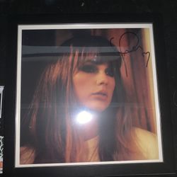 Signed Taylor Swift Insert