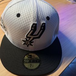 San Antonio Spurs New Era Throwback Fitted Hat - White/Black Size 7 1/4