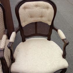 Vintage French Provincial Accent Chair $40 Firm 