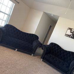Black Couch & Love Seat Set 