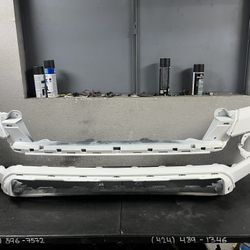 2016-2017-2018-2019-2020-2021-2022-2023 TOYOTA TACOMA FRONT BUMPER w/FLARE OEM USED #9089