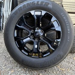 20” Ford F150 ,Ford Expedition Wheels And Tires $950 Firm Price 