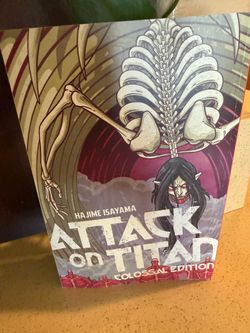 Jaime Isayama Attack on Tita colossal edition includes volumes 31 through 34