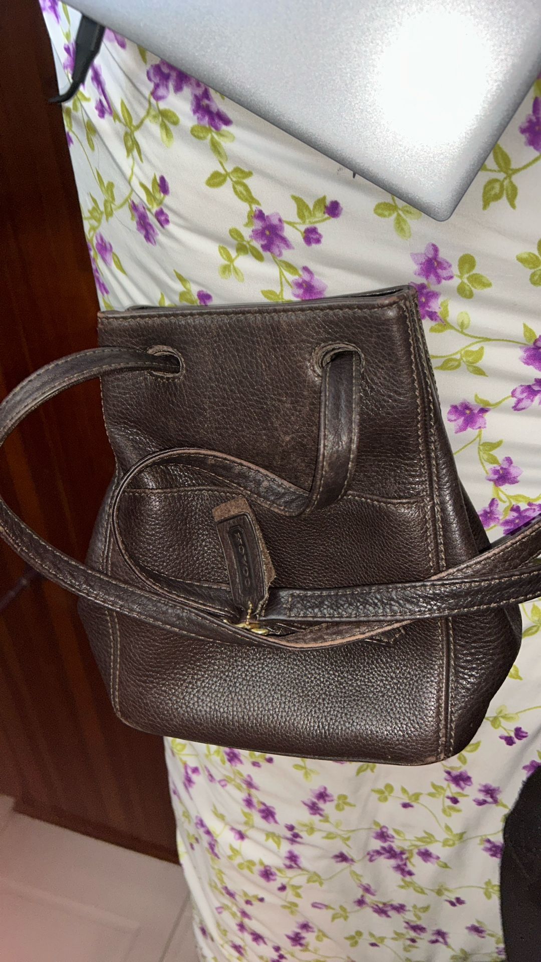 Vintage Leather Coach Purse 16B492