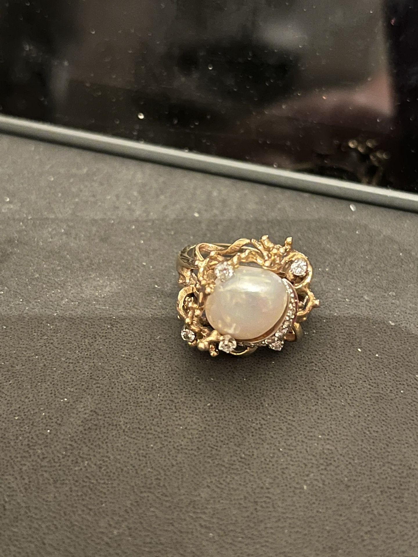 Vintage Pearl & Diamond Ring