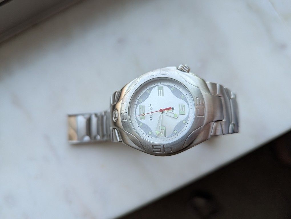 Freestyle UNISEX WATCH Stainless Steel NEW BATTERY