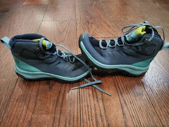 Salomon Women's Hiking Shoe's