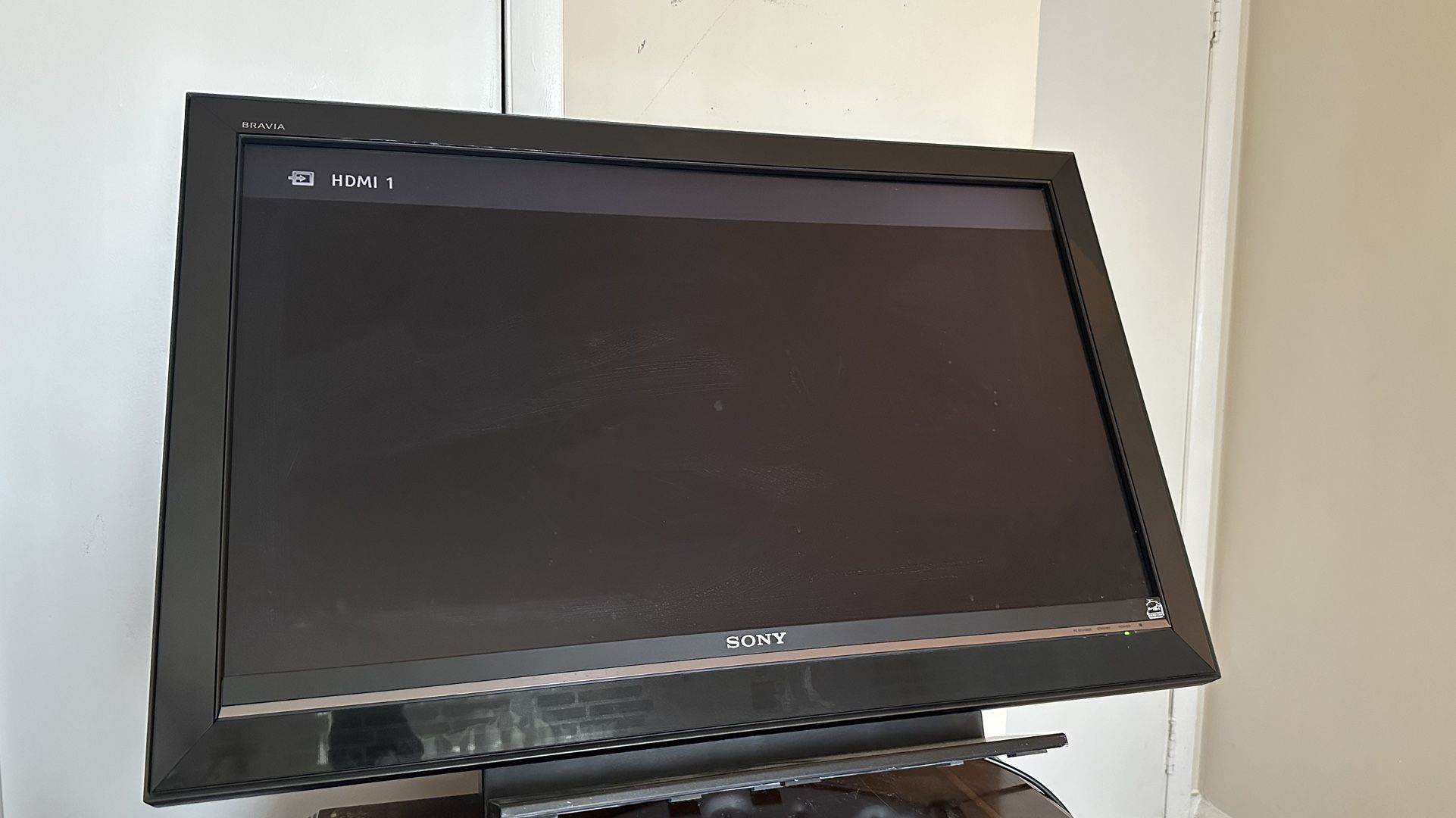 Sony tv Bravia 40 inches Flat Screen
