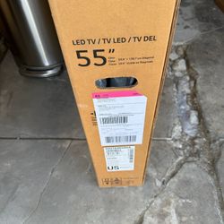 New 55in LG LED TV 