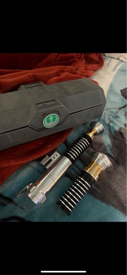 Disney Star Wars Lightsaber Hilt with Case