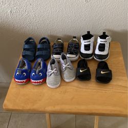 Infant Shoes Size 2-3-4 
