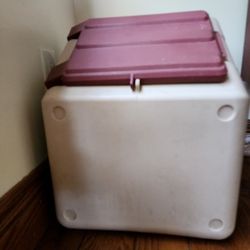 Pet Food Storage
