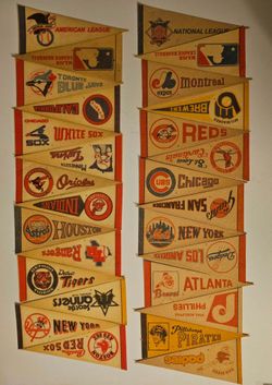 Vintage MLB Mini Pennant Collection All 26 Teams