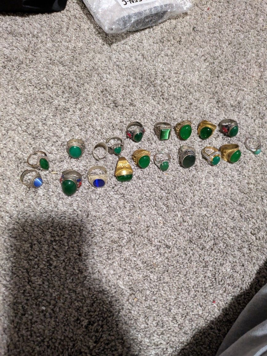 19 Metal Rings