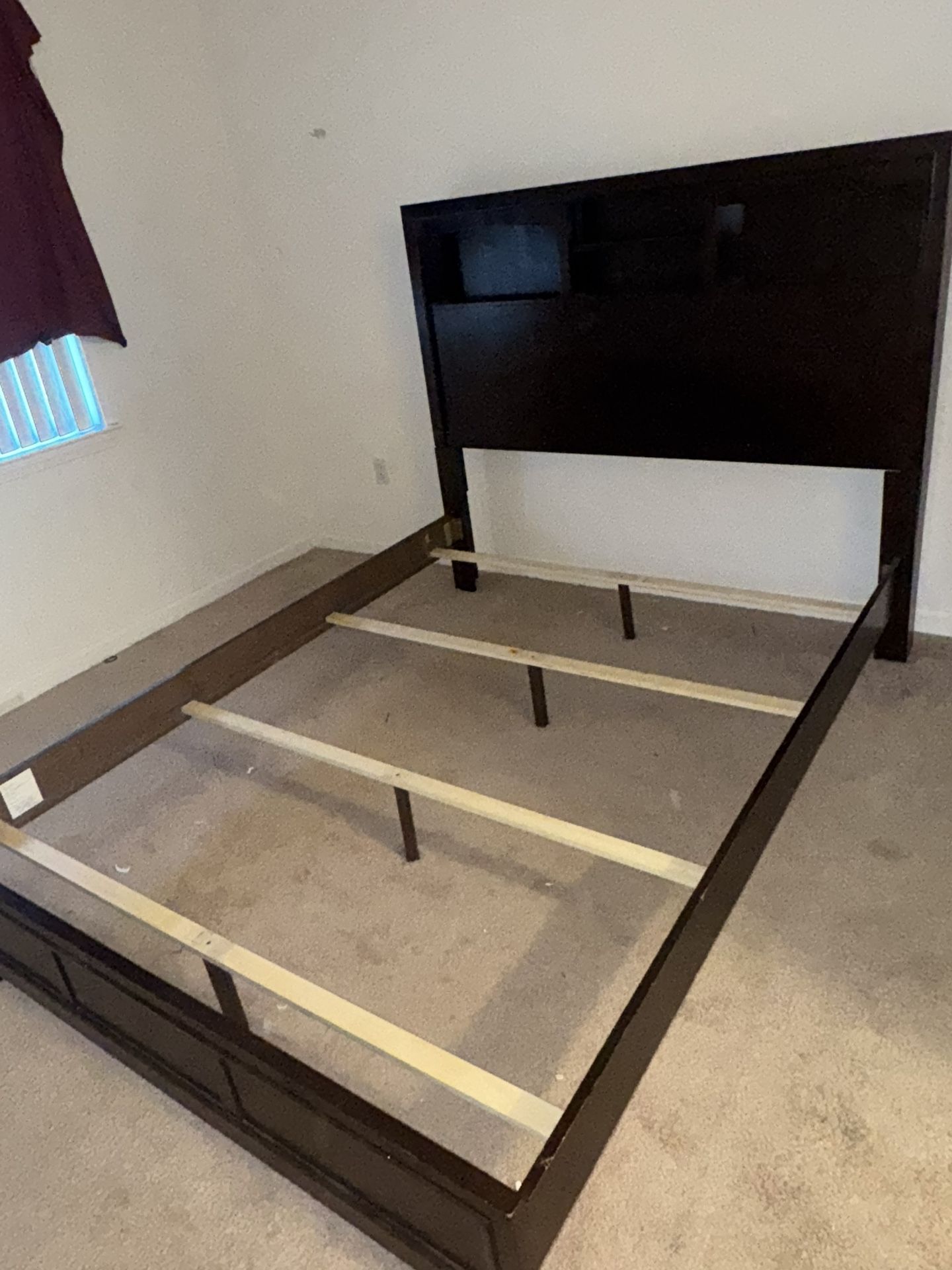 Bed Frame With Head Board