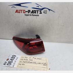 chipped 2018 - 2019 - 2023 HYUNDAI KONA LEFT DRIVER HALOGEN TAIL LIGHT OEM AY06489