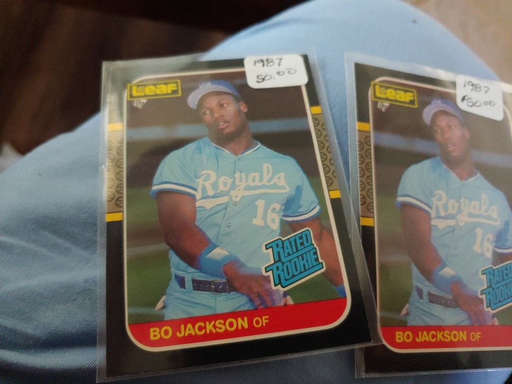 Leaf 1987 Mint Condition,corners are sharp